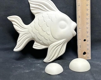 大きな鯉 / 金魚 12インチ x 6インチ 陶器素焼き 絵付け準備完了