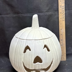 Calabaza Byron de bizcocho de cerámica lista para pintar