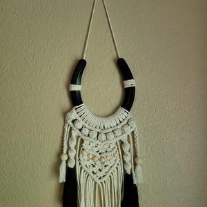 Macrame Horseshoe Wall Hangers