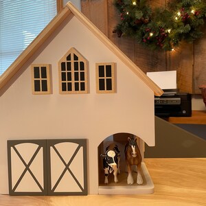 Large -Kids Hardwood Toy Barn