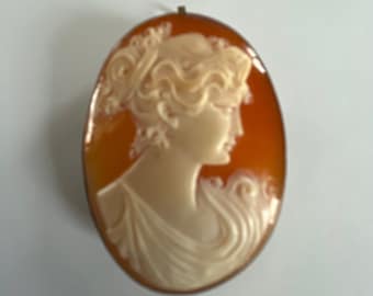 Antique Hand Carved Shell Cameo Pendant Brooch, Estate Jewelry