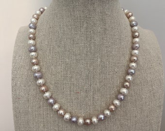 Genuine Pearl Necklace /Freshwater Pearl Necklace/| Handmade Beaded Necklace/String of Pearls