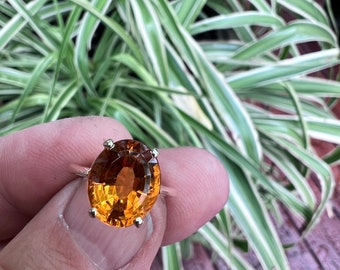 Vintage 10K Solid Gold Oval Cut Unique amber gold color Citrine Ring, November Birthstone Ring