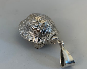 Turtle Silver Secret COMPARTMENT CLIP Stash Box Pendant