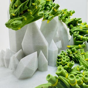 Bamboo Dragon Articulated Fidget Toy – 3D Printed Green Flexi Dragon