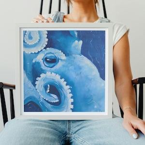 Póster mate inspirado en el océano, decoración náutica, arte mural submarino, obra de pulpo, ideal para decorar casas de playa, impresión artística en tonos azules.
