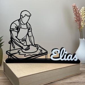 Cadeau voor hobbybakkers | Minimalistische lijntekening silhouet met naam | Staande figuur voor bakkerskantoor decoratie | Gepersonaliseerd bakkerscadeau 3D-print