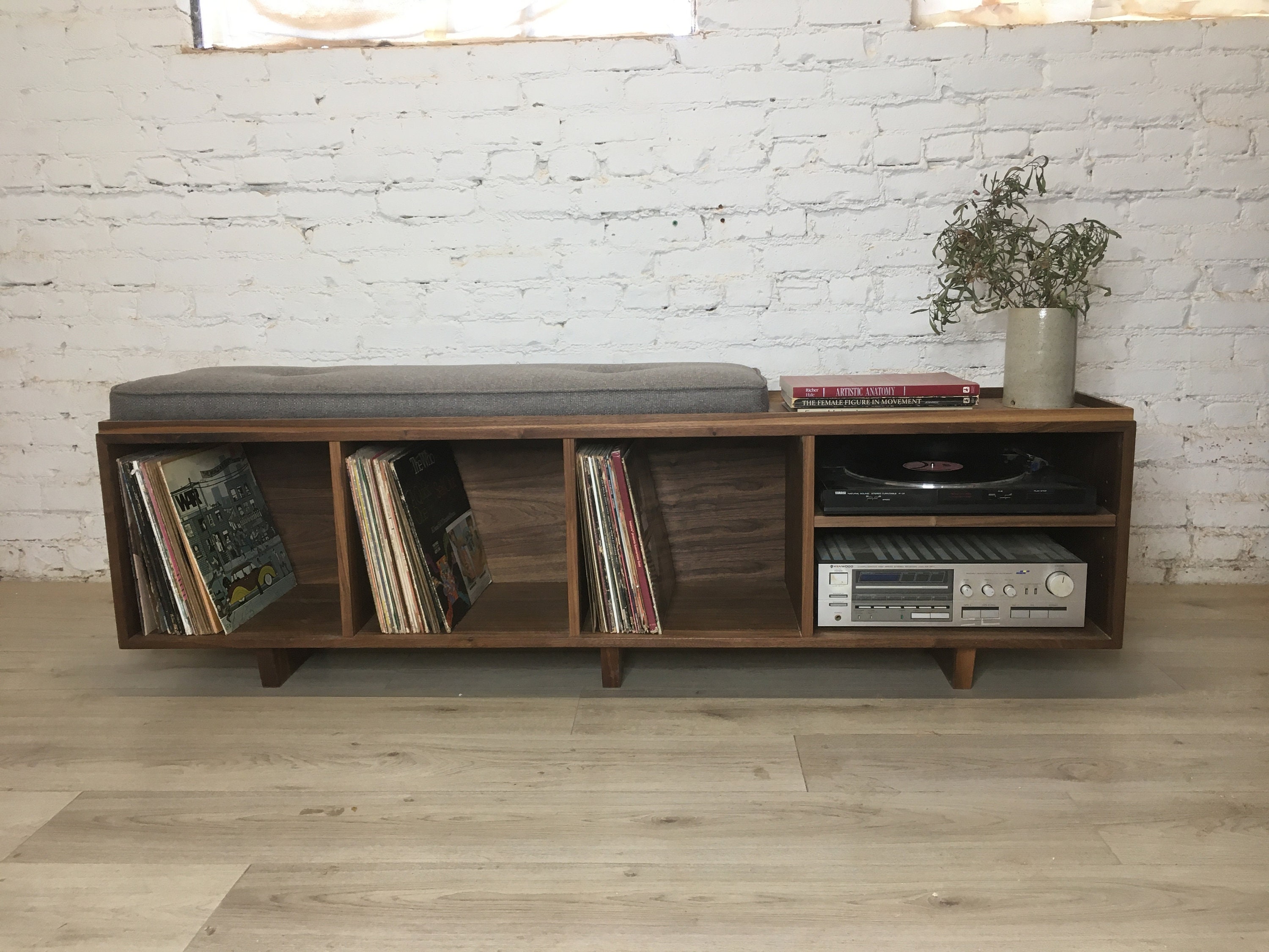 PACIFIC FURNITURE SERVICE 木製 CD STAND Cd Storage , Cd Case, Cds, Cd Rack, Cd Holder, Cd Cabinet