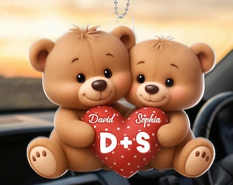 Spersonalizowany wieszak samochodowy z motywem pary misiów trzymających serce, spersonalizowany akrylowy wieszak na samochód, prezent na Walentynki dla niego, dla niej, prezent na rocznicę