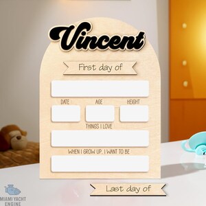 Letrero personalizado para el primer y último día de clases - Tablero de madera reutilizable personalizado - Accesorio de escritura para el regreso a clases desde jardín de infantes hasta 12.º grado