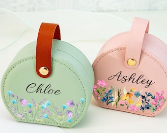Personalized Jewelry Box, Flower Jewelry Case, Wedding Bridesmaid Gift, Travel Jewelry Box with Name, Wedding Party Gift for Women Friend