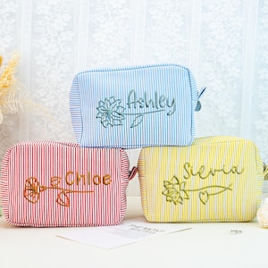 Personalized Embroider Cosmetic Bag, Monogrammed Toiletry Bag, Birth Flower Seersucker Makeup Bag, Bridesmaid Gift, Christmas Gift for Her