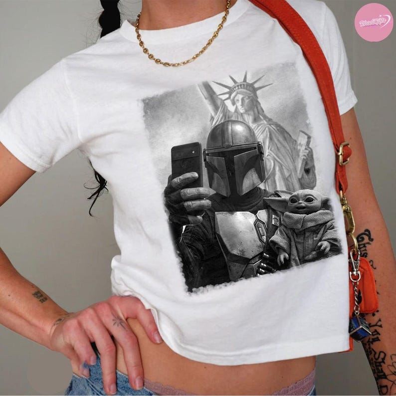Retro Disney Star Wars Mandaloria Grogu Selfie Boxy Tee Comfort Colors Shirt, Disneyland Family Vacation Outfit, Star Wars Fan Gift Shirt image 5