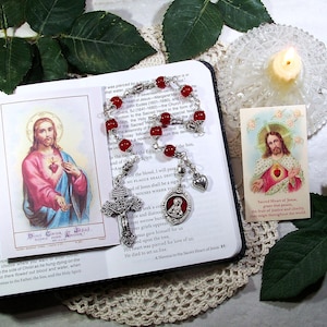 Unbreakable Catholic Novena Chaplet of The Sacred Heart of Jesus - Traditional Novena Prayer Included