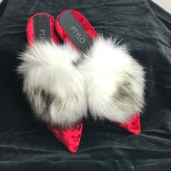 Vintage Bright Red Velvet Flat Boudoir Slippers with Chunky Pom Poms / Vintage Mules / Slippers / Flat Slippers / Pom Pom Mules / Women's