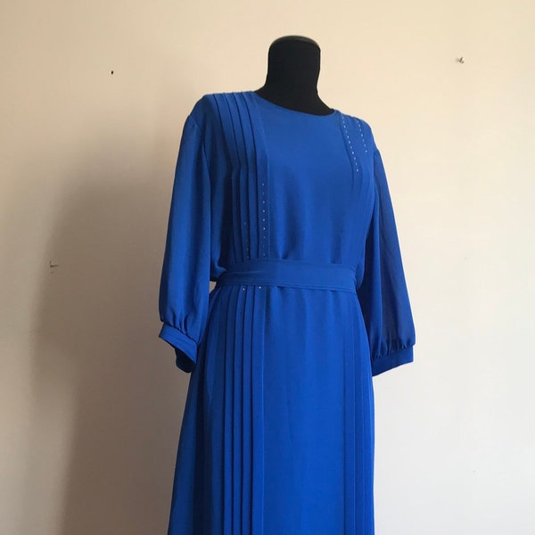 80s Vintage Electric-blue Midi Dress with Rhinestones / Vintage Dress / Blue Dress / Party Dress / Retro Dress / Women's /