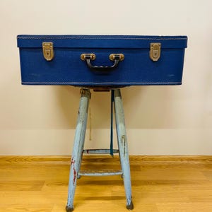1960s Vintage mid-century Cobalt Blue Suitcase / Vintage Suitcase / Luggage / Travel Suitcase