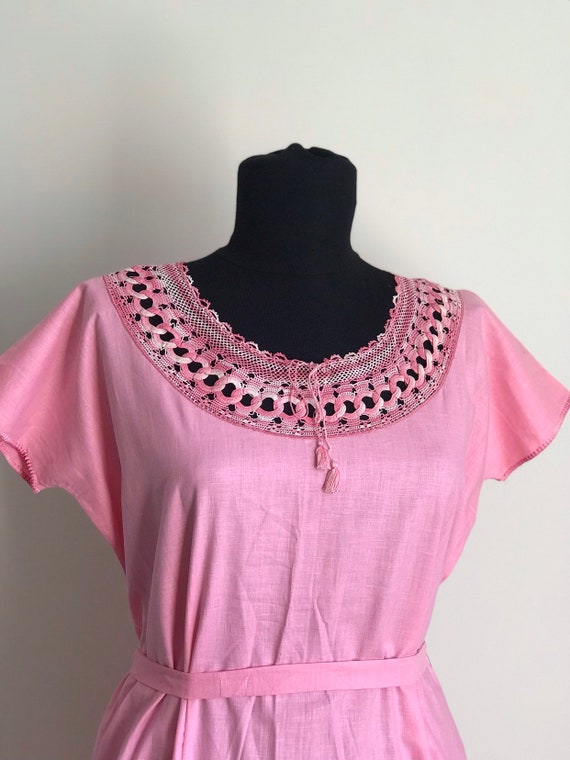 1970s Vintage Romantic Pink Night Gown with Chroc… - image 9