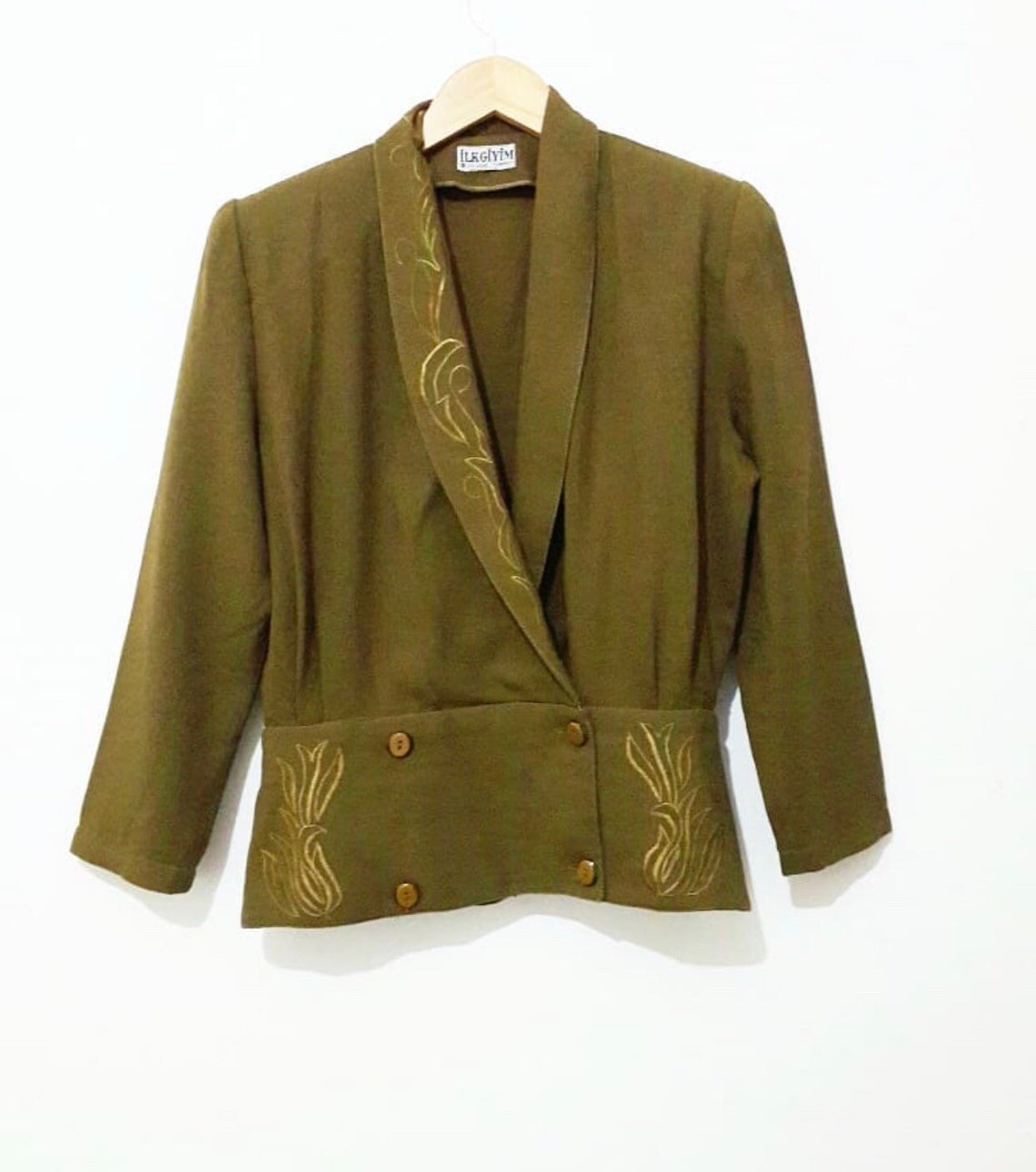 Vintage Olive Green Embroidered Cropped Blazer – 90s Tailored Jacket – Parisian Minimalist Chic, photo 2 of 5