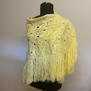 Vintage Handmade Shawl / Poncho / Wrap / Crocheted shoulder Cape / Boho Wrap / Festival Wear / Gift for Her / Wool Poncho