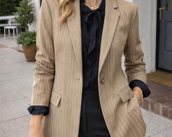 Vintage beige krijtstreepblazer • Minimalistisch getailleerd jaren 90-jas • Zakelijke chique kantoorkleding