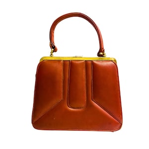 1980s Vintage Red Clutch / Handbag / Women’s Vintage Hand Clutch / Faux Leather Vintage Purse