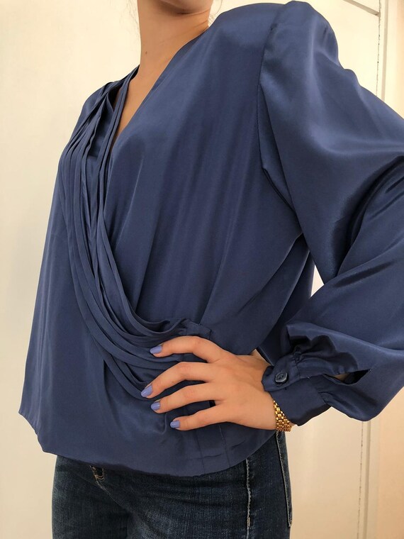 1980s Vintage Navy Blue Blouse, Bias Cut Blouse, … - image 7