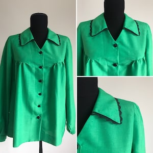 Camisa Vintage 70s Verde Sólido con Botones Negros y Detalles de Encaje / Camisa Manga Larga / Blusa Años 70 / Blusa Hecha a Mano