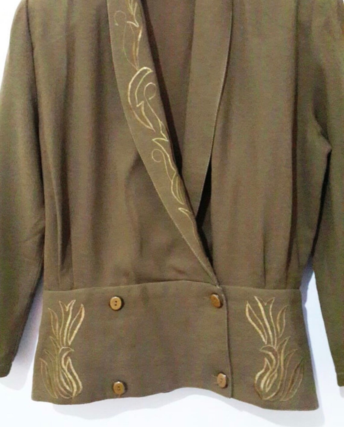 Vintage Olive Green Embroidered Cropped Blazer – 90s Tailored Jacket – Parisian Minimalist Chic, photo 4 of 5