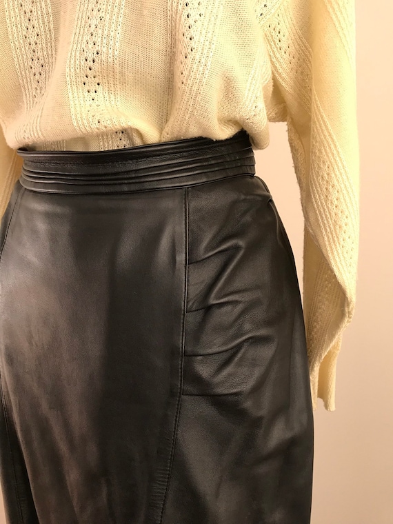 1980s Black Genuine Leather Vintage Skirt / Mid-ca