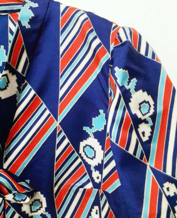 Vintage Shirt / Short Sleeve Shirt / Blue and Red… - image 3