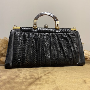 Vintage 70s Leather Top Handle/Clutch Bag / Vintage Bag / 70s Purse / Evening Purse