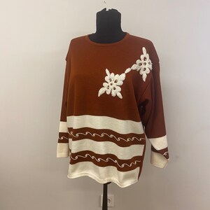 Vintage 80s Elegant Knitwear Tricot Cinnamon and Cream Blouse with Beads / Long Sleeve Women’s Cardigan