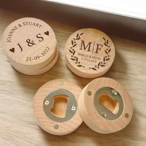Abridor de botellas de madera grabado personalizado / Abridor magnético portátil redondo / Recuerdo personalizado para boda, dama de honor o bautizo B25