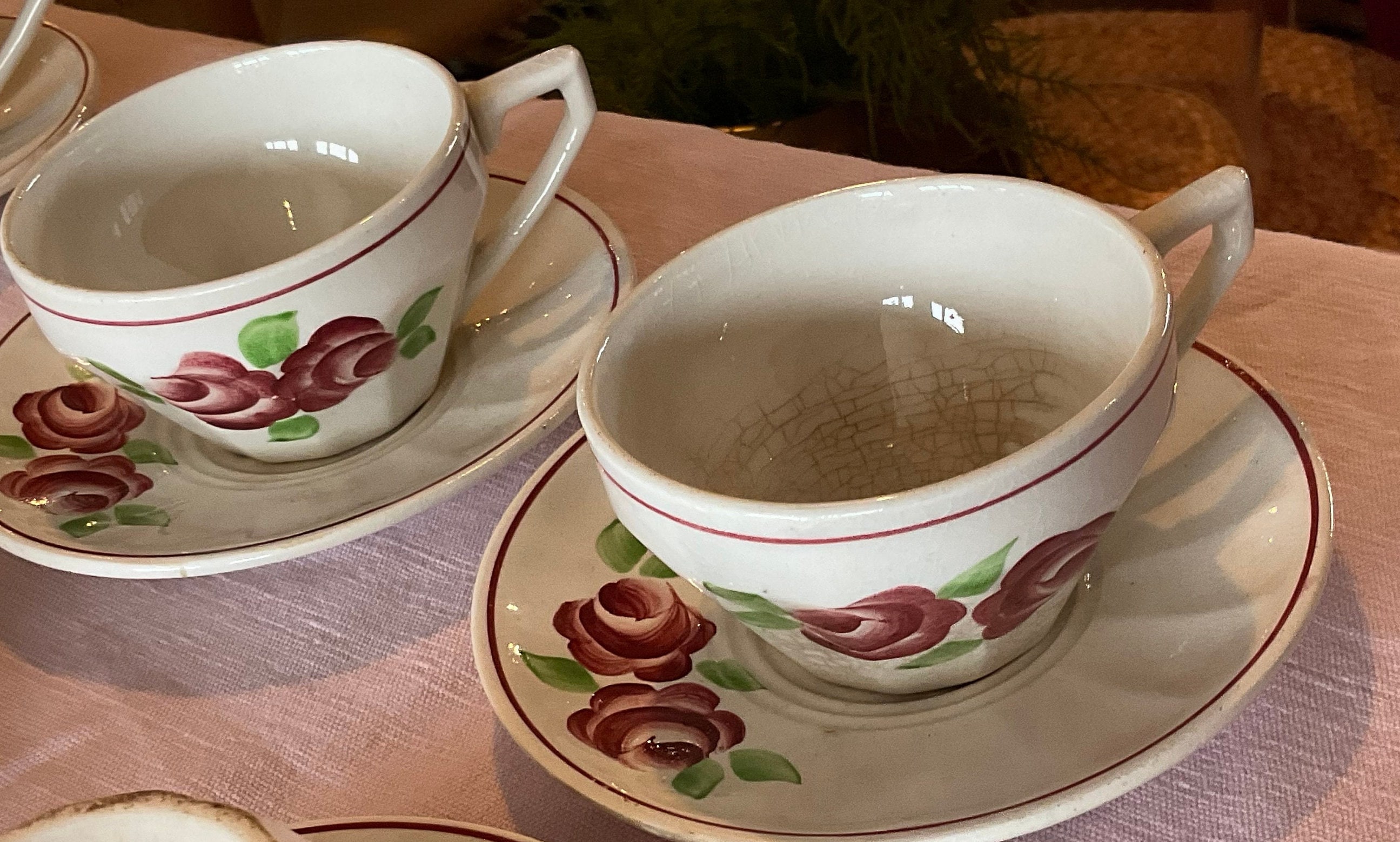 Tazas y platillos vintage, PAR de tazas de té y café, mesa de