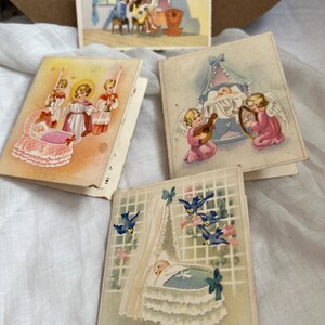 Biglietti di battesimo vintage, souvenir antichi del battesimo dei bambini belgi francesi, cherubini bambini. Anni '40 e '50/Decorazione di oggetti di scena da collezione/4 pezzi