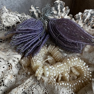 Vintage Bead Leaves, Millinery Flower/ Corsage Buttonhole/ Purple or Mauve, French Beadwork, Vintage Wedding Period Costume Drama, Hats/ 5pc image 7