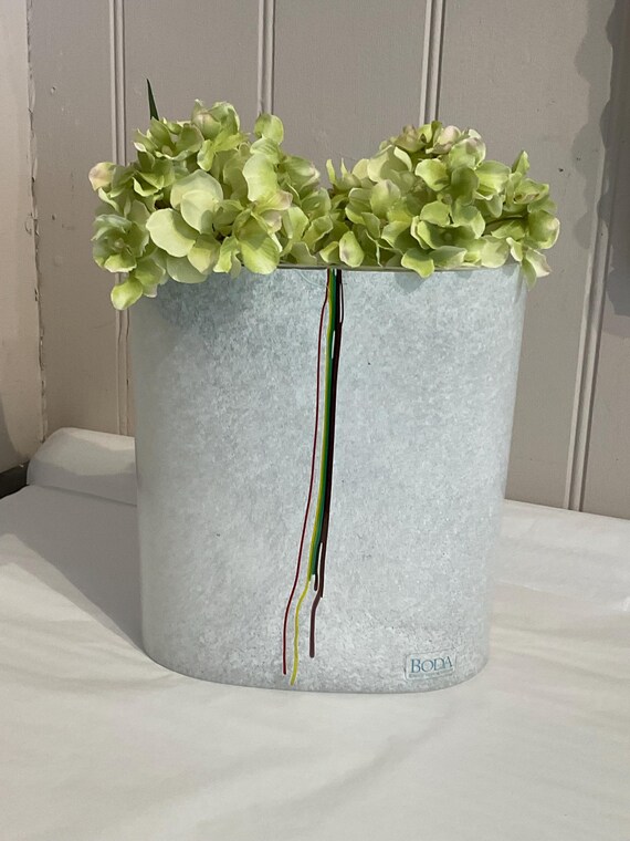 ヴィンテージ Kosta Boda ガラス花瓶 - Bertil Vallien サイン入り