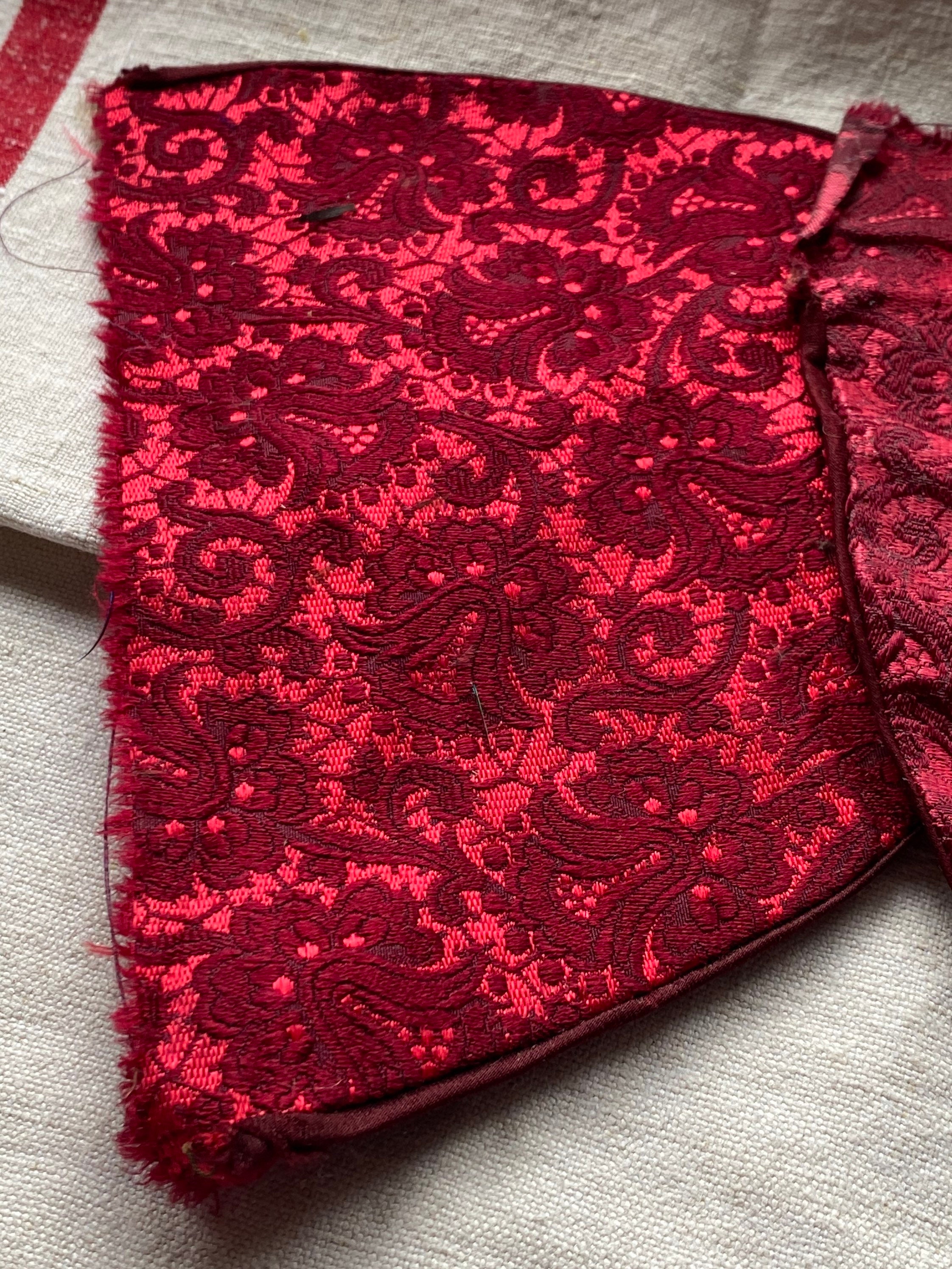 Antique Fabric Remnants Vintage Red Silk Jacquard. Etsy UK