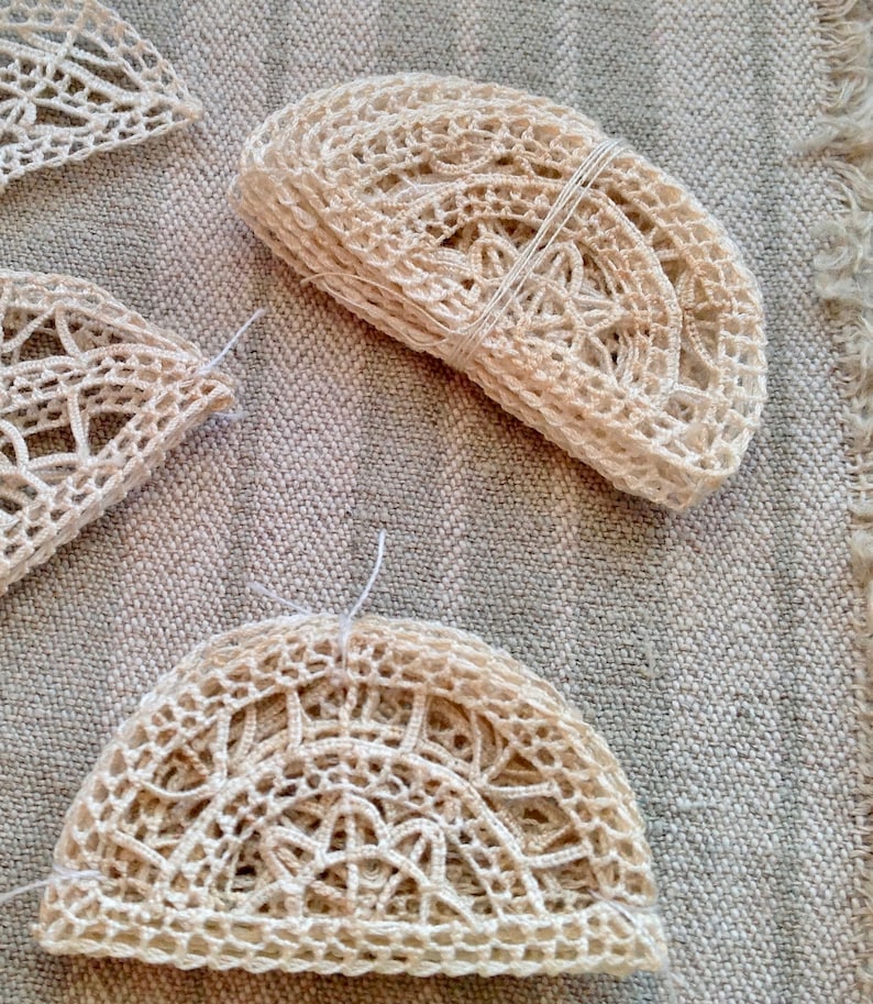 Antique Lace Appliqu\u00e9s 9pc Handmade Mezzaluna Half Moon Design Inserts French Cotton Primitive Vintage Wedding /& Dolls Something Old