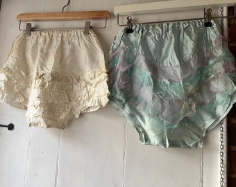 Antique Costume, Vintage Showgirl Ruffle Panties. Cream Blue Vintage Underwear, Trapeze Artist Knickers. Circus Performer. Boho Period Drama