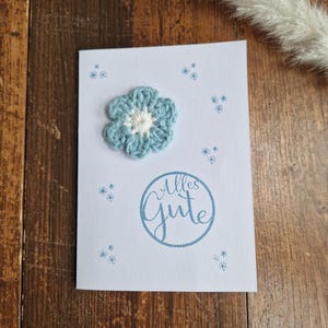 Handgemachte Glückwunschkarte mit Häkelblüte - Nachhaltige Geschenkidee - liebevolle Handarbeit - für Geburtstag, Jubiläum, Hochzeit etc.