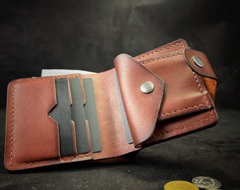 Men&#39;s Bifold Leather Wallet | Cognac Brown | Hand-Waxed | Button Closure | Personalized Engraving Gift for Him
