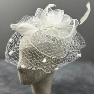 Floral Bridal Fascinator Face Veil, Ivory Hair Fascinator Hat, Cocktail Wedding Headpiece with Birdcage Veil