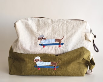 Broderad necessär för tax, vattenavvisande påse för skateboardhund, lätt sminkväska i nylon