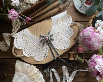 Handmade Lace Peter Pan Collar Set, Vintage Hand Embroidery Brooch Accessories, Victorian Detachable Collar & Cuffs, For Women Gift