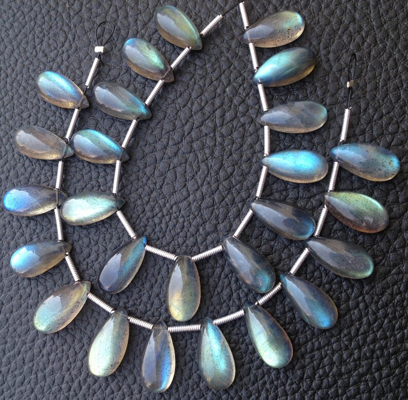 4 Matched Pairs,Blue Flashy LABRADORITE Smooth Pear Briolettes,15x7mm Long,Amazing Blue Flash