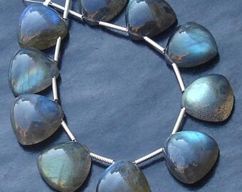 14x14mm, Trillion Briolettes Fine Quality,Blue Flashy Labradorite Smooth Trillion Shape Briolettes, 7 Pieces,Great Item at Low price