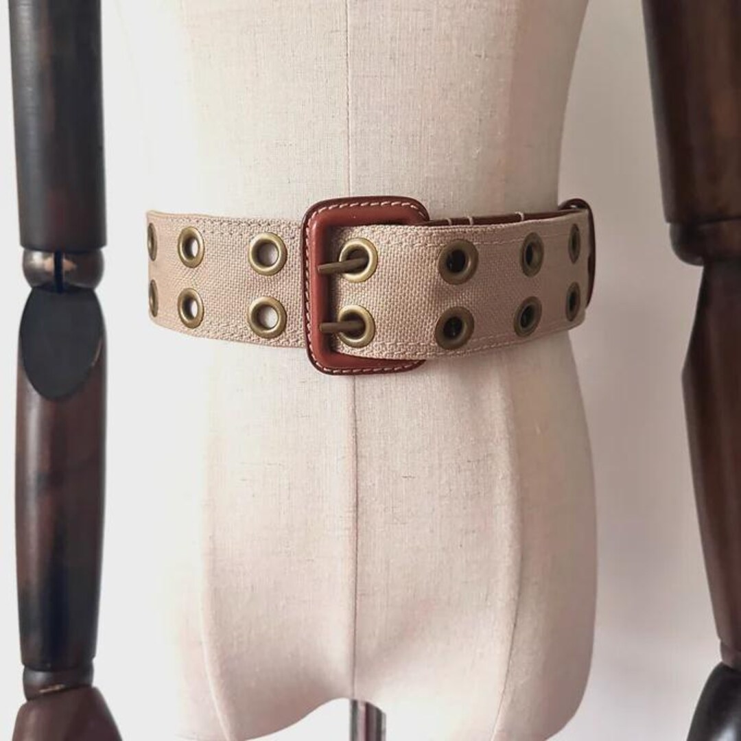 Nicole Farhi Woven Leather Belt White Wood Buckle Boho Made in Italy Nicole Farhi Woven Leather Belt White Wood Buckle Boho Made  main image 2
