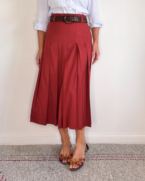 Pringle of Scotland, Pringle of Scotland Vintage Pleated Midi Skirt